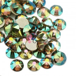 Strasuri din Cristale 100 bucati SC261 Green cu Reflexii Aurii 1,5mm